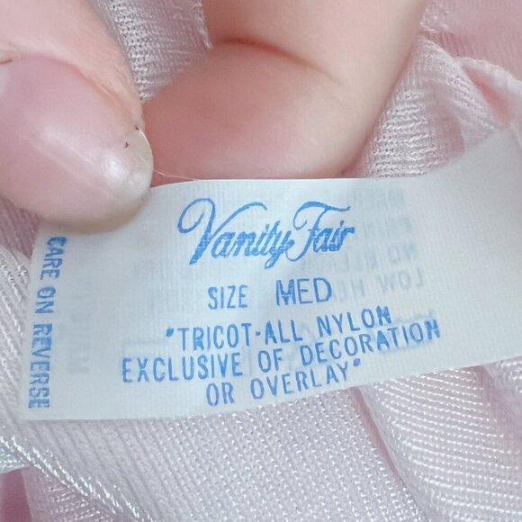 Vintage Vanity Fair Light Pink Floral Button Up Night Dress Coquette Size M - Picture 7 of 8